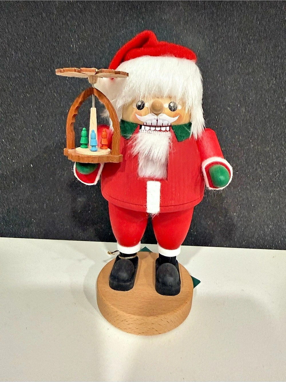 Richard Glasser German Nutcracker Santa Clause Seiffen Erzgebirge 7”